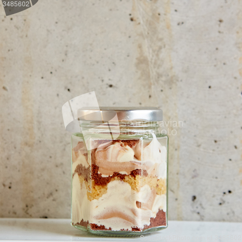 Image of Homemade cheesecake in a glass jar