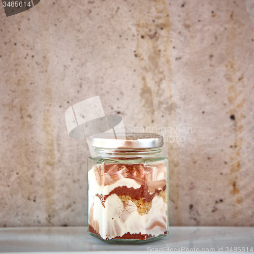 Image of Homemade cheesecake in a glass jar