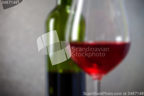 Image of bad red wine still life