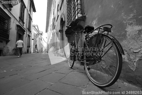 Image of street life