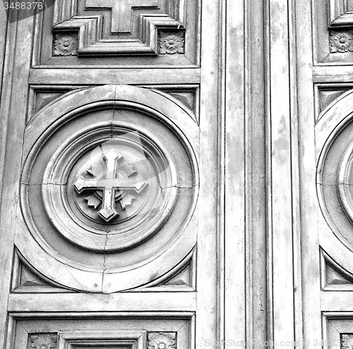Image of  cross traditional   door    in italy   ancian wood and   tradit