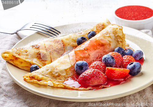 Image of crepes with fresh berries