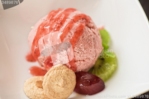 Image of Fruit ice cream