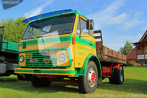 Image of Volvo FB86 Tipper Truck Year 1972 on Display