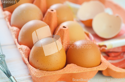 Image of raw eggs