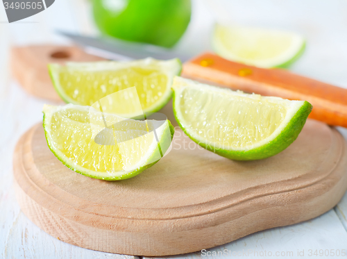 Image of fresh lime