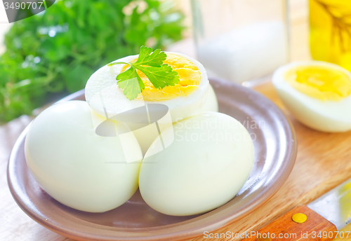Image of boiled eggs