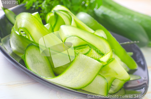 Image of salad with cucumber