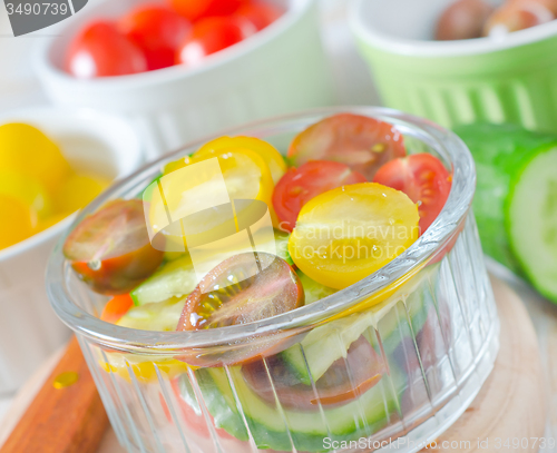 Image of fresh salad