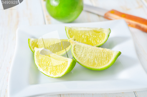 Image of fresh lime