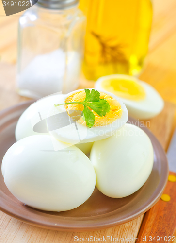 Image of boiled eggs