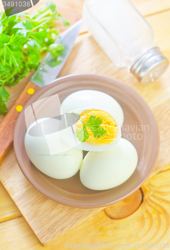 Image of boiled eggs