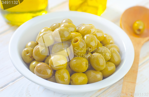 Image of green olives