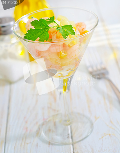 Image of fresh salad with sweet corn and shrimps