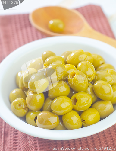 Image of green olives