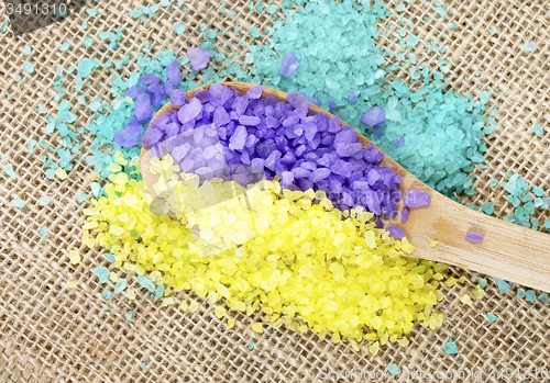 Image of color salt