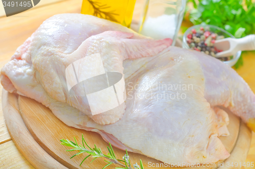 Image of raw chicken