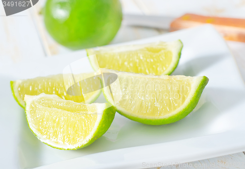 Image of fresh lime