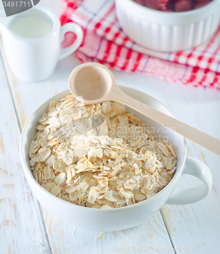 Image of oat flakes