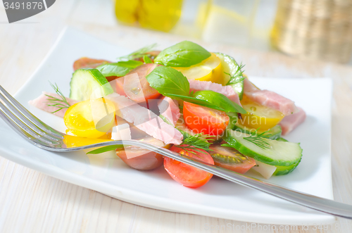 Image of fresh salad