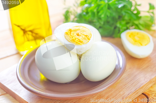 Image of boiled eggs