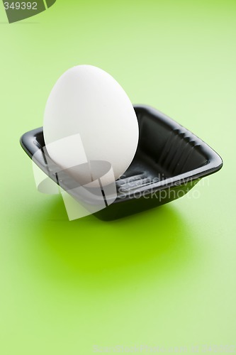 Image of White egg
