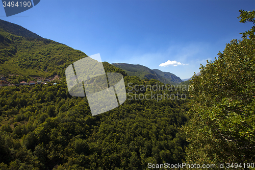 Image of mountains 