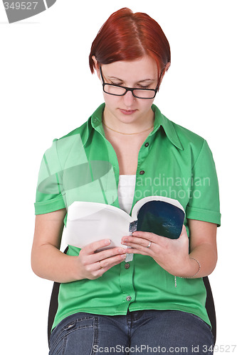 Image of Redheaded girl reading