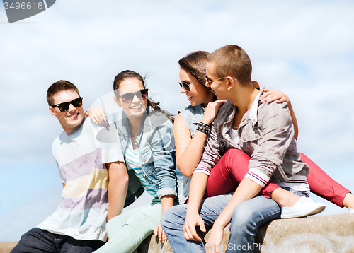 Image of group of teenagers hanging out