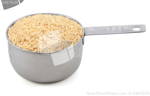 Image of Long grain brown rice in a measuring cup