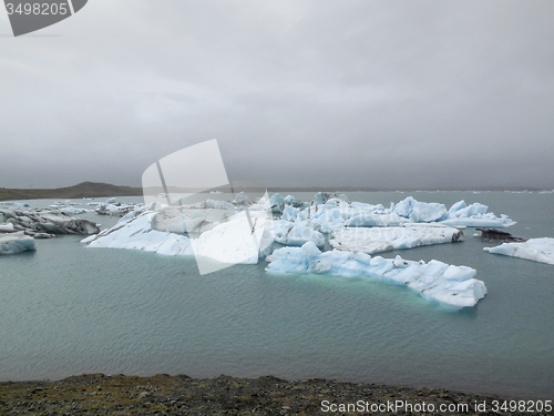 Image of coastal iceberg scenery