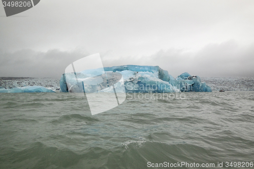 Image of coastal iceberg scenery