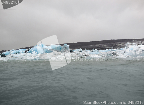 Image of coastal iceberg scenery