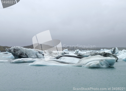 Image of coastal iceberg scenery