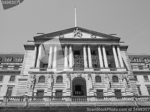 Image of Black and white Bank of England in London