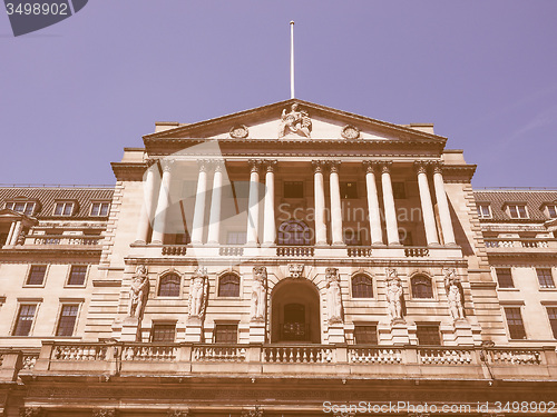 Image of Retro looking Bank of England in London