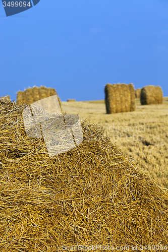 Image of straw stack  