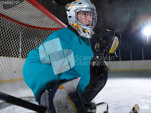 Image of ice hockey goalkeeper