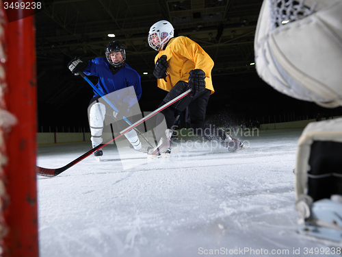 Image of ice hockey goalkeeper