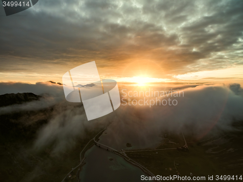 Image of Sun above clouds