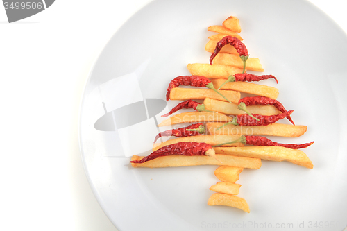 Image of fried potatoes as christmas tree