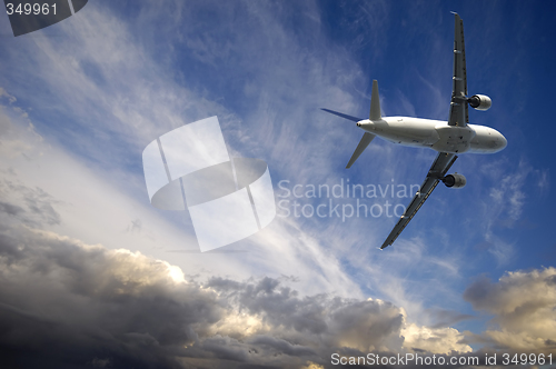 Image of Plane and bad weather