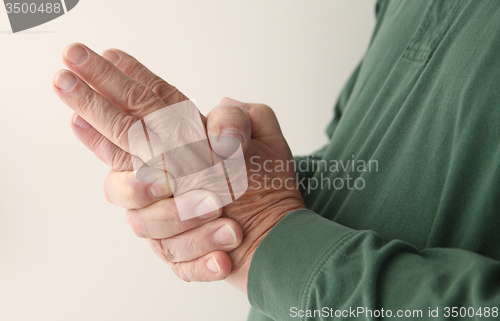 Image of hand numbness