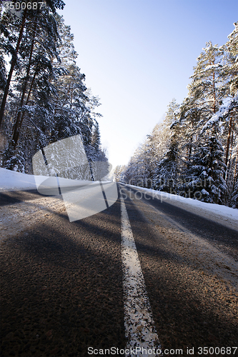 Image of the winter road 