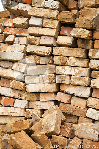 Image of red bricks 