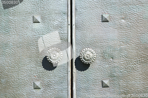 Image of  varese   abstract    italy  sumirago