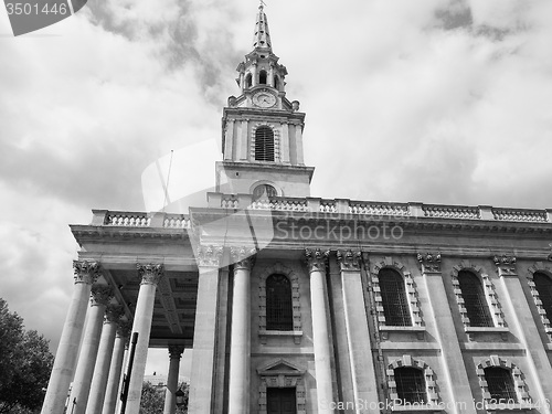 Image of Black and white St Martin church in London