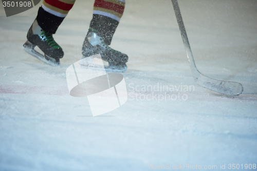 Image of ice hockey player in action