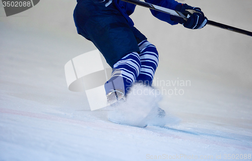 Image of ice hockey player in action