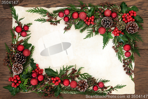 Image of Festive Border on Oak